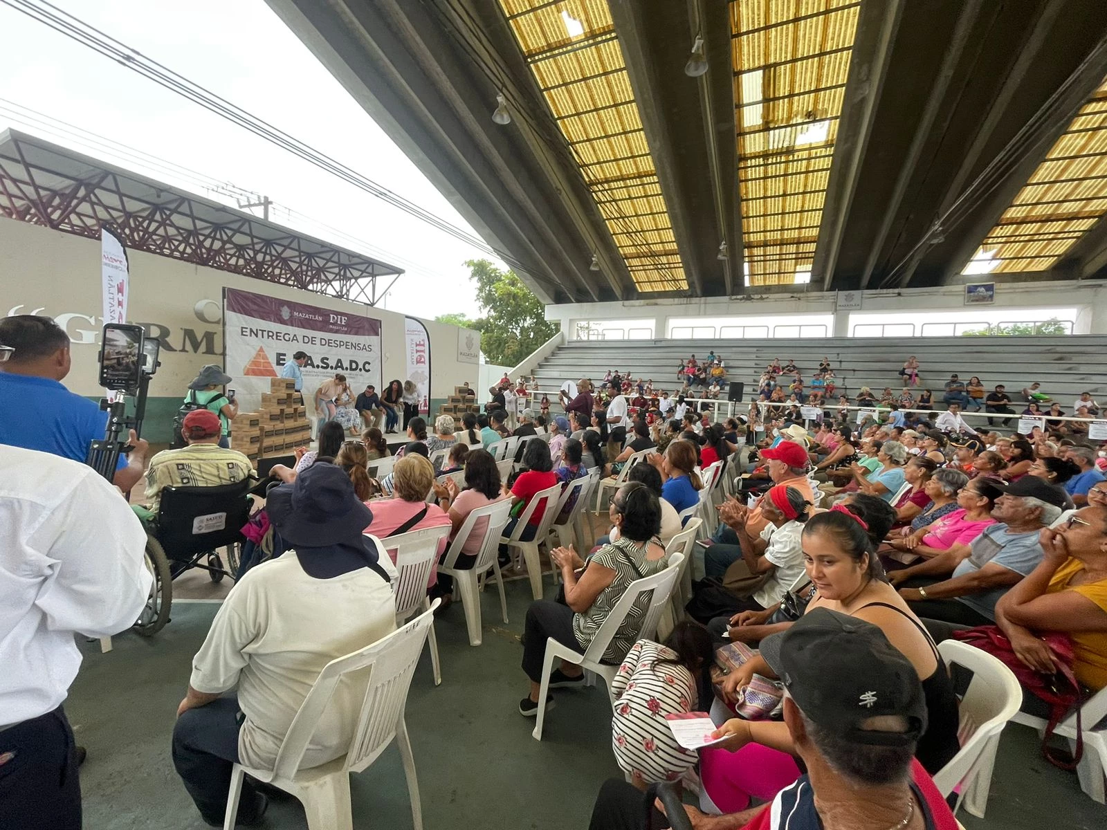 Mil Familias Mazatlecas Fueron Beneficiadas Por El Programa E I A S