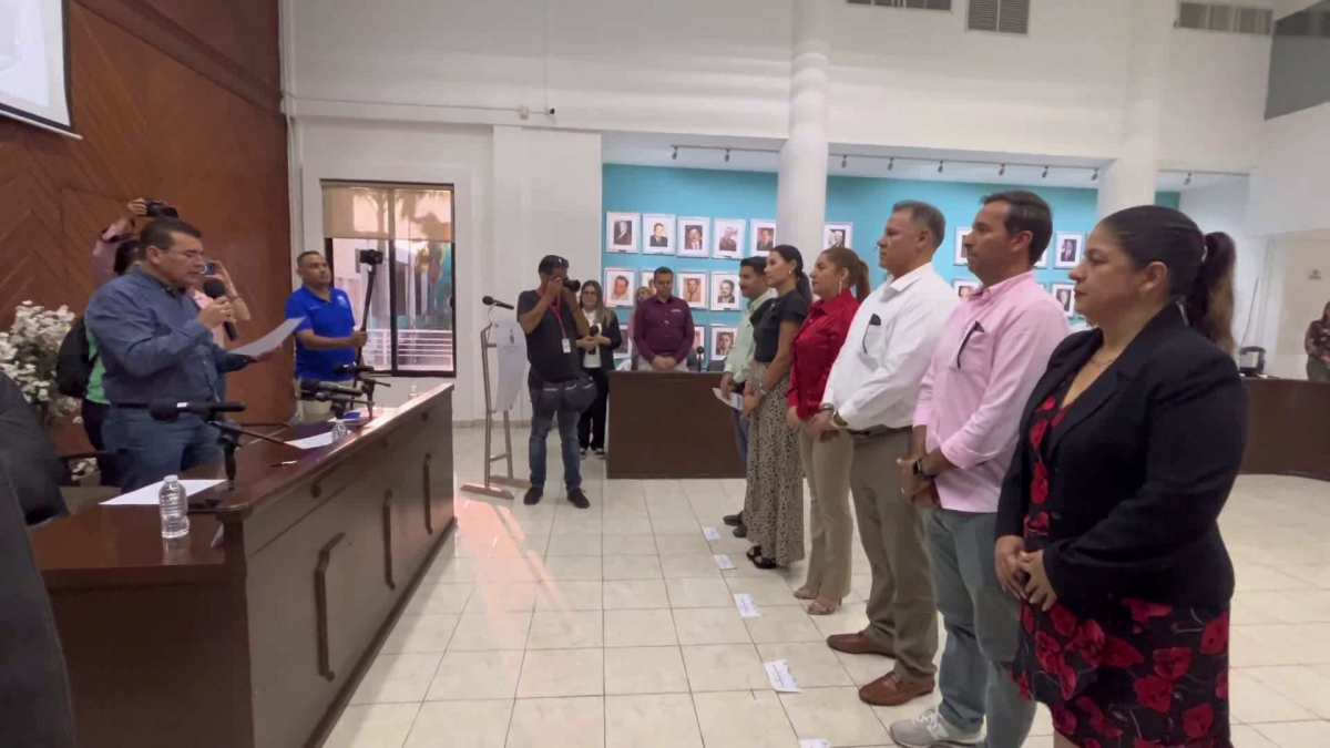 Instalan nuevo comité de adquisiciones en Mazatlán