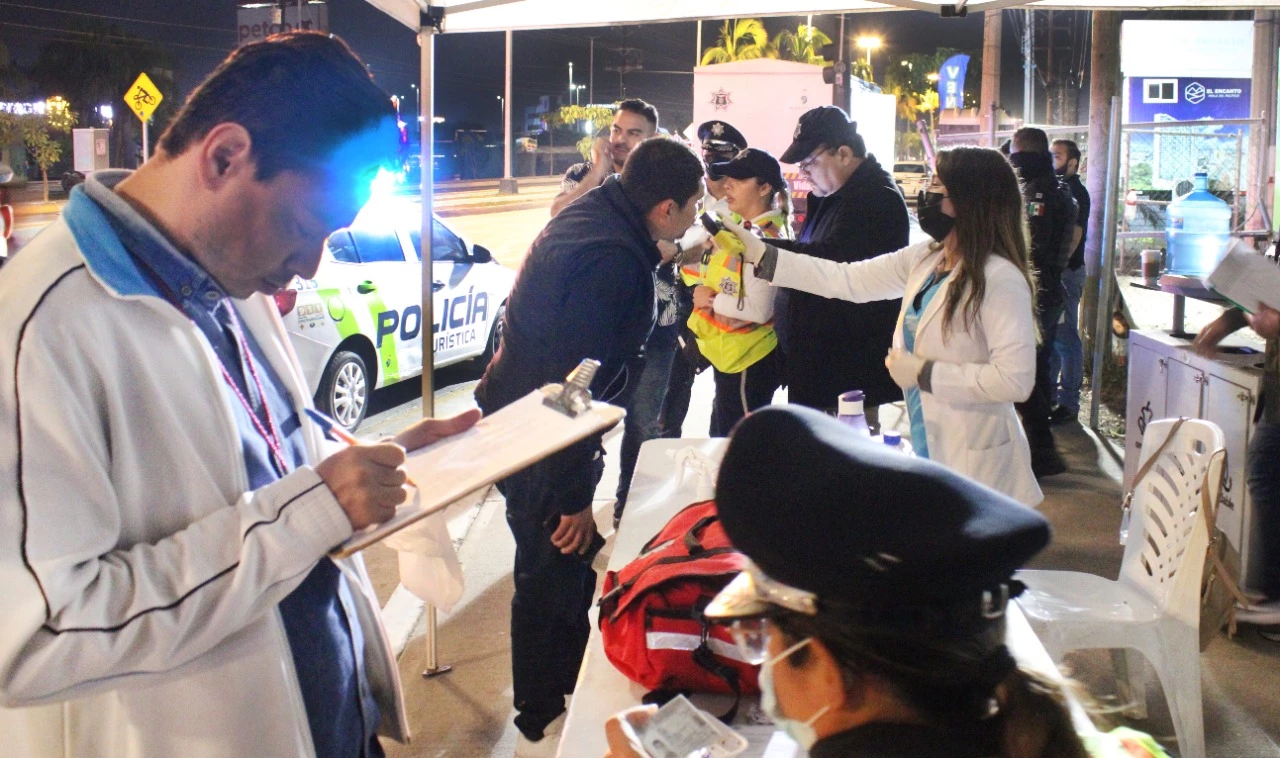 Sancionan a 58 personas por dar positivo en examen de alcoholimetría