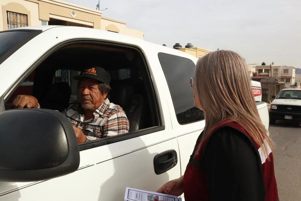Con volanteo van por menos violencia intrafamiliar en colonias de Nogales