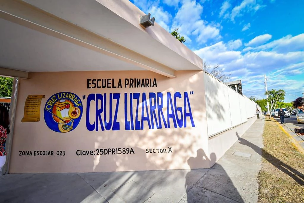 Inauguran la construcción de una barda de 435 metros lineales en primaria Cruz Lizárraga en Mazatlán