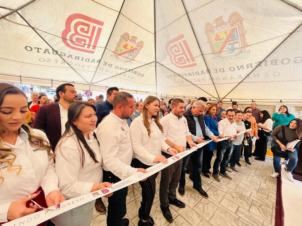 Badiraguato continúa creciendo en obra pública para beneficio de las familias: Alcalde López Elenes
