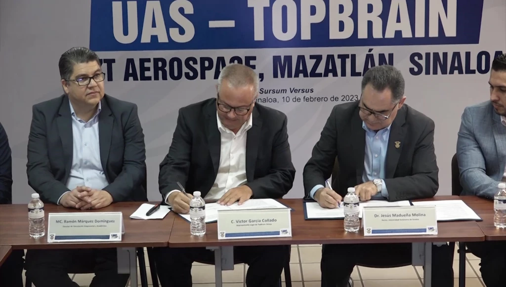 UAS firma convenio de colaboración con  TopBrain Mzt Aeroespace