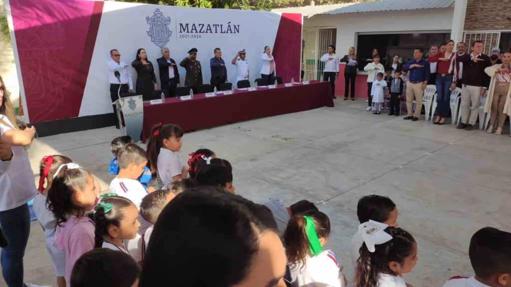 Piden al Alcalde de Mazatlán, no cerrar el jardín de Niños Sebastiana Carrillo 