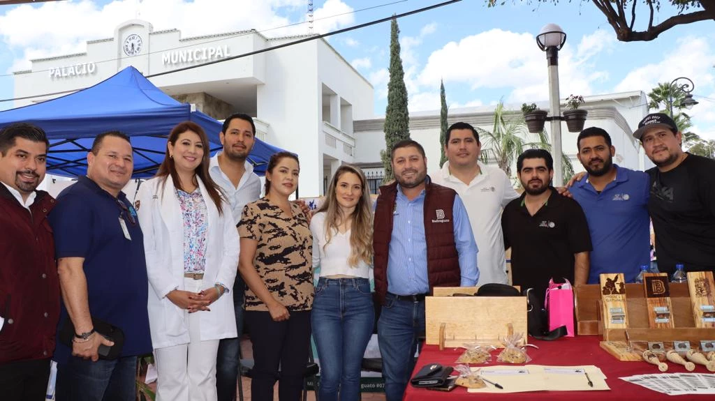 Realizan "Feria del Progeso" en beneficio a cientos de familias de Badiraguato