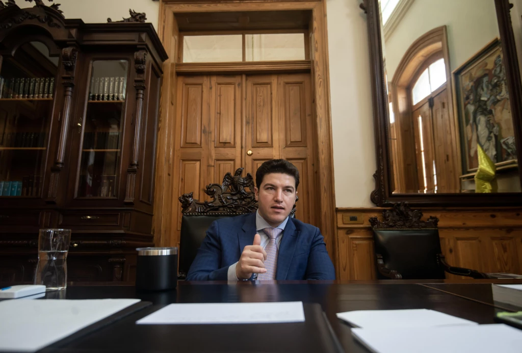 Gobernador de Nuevo León prevé "boom" con Tesla y descarta buscar la Presidencia