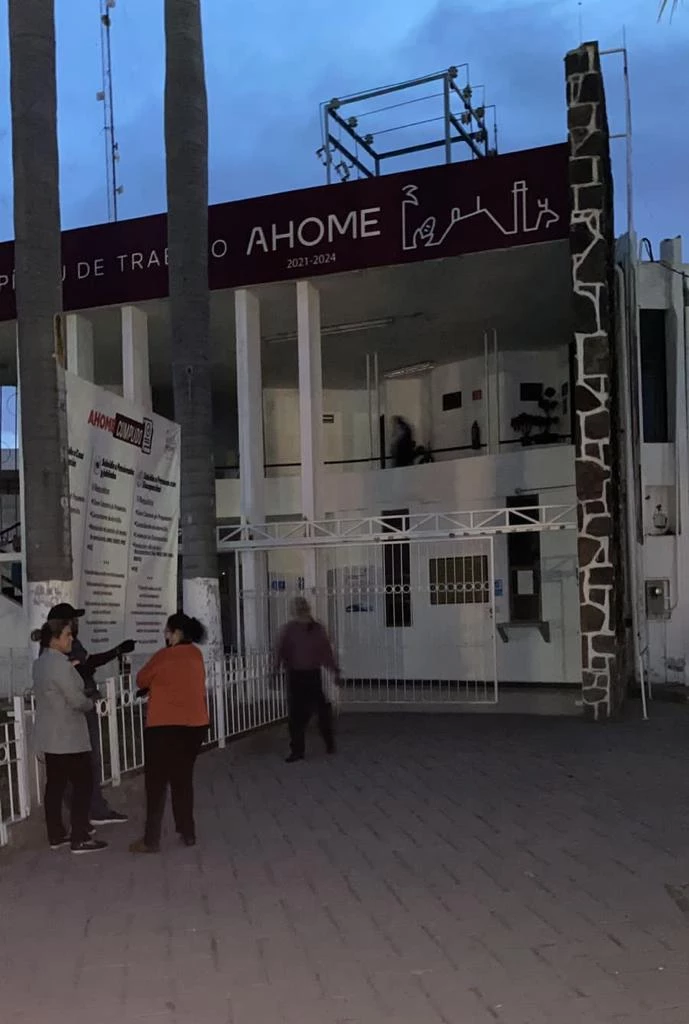 No le cortó la CFE la luz  al Ayuntamiento  de Ahome por falta de pago