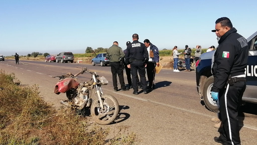 Dos hombres pierden la vida tras accidentarse en su motocicleta