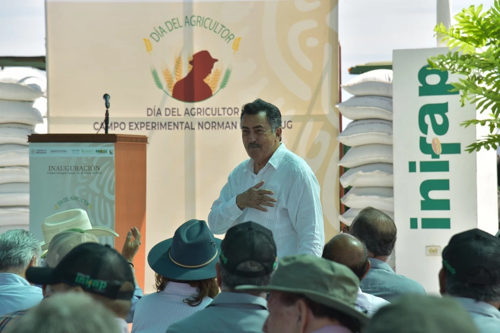 Reconoce Lamarque Cano impulso a la producción e investigación agrícola en Cajeme