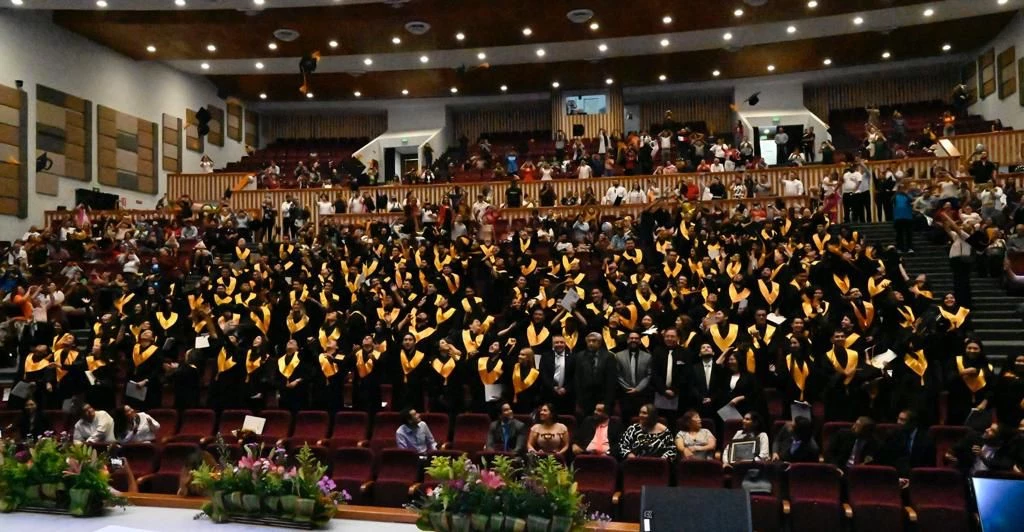 Egresan 186 alumnos de la Facultad de Ingeniería Culiacán