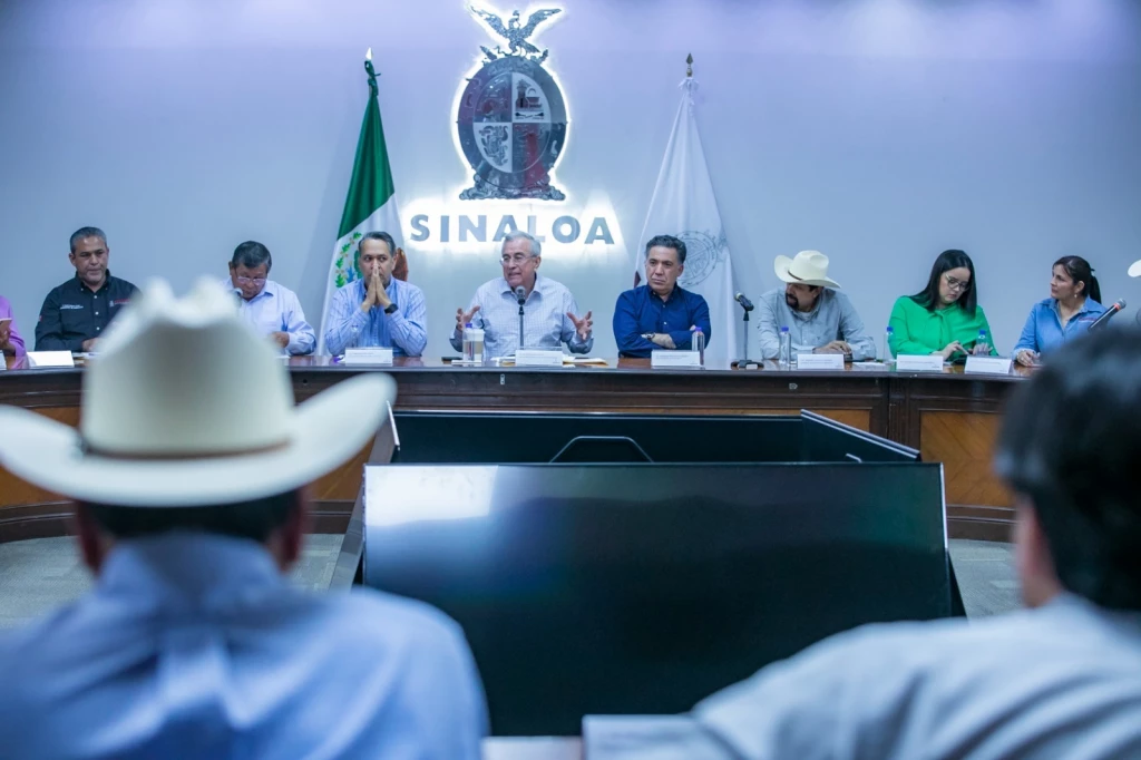 Gobernador Rocha y productores acuerdan trabajar en unidad, y buscar  7 mil pesos por tonelada de maíz y 8 mil para el trigo