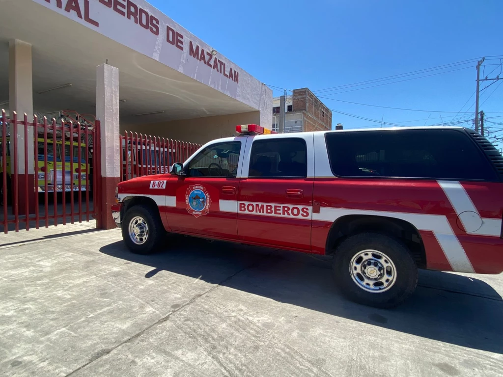 Aumenta 25 por ciento los incendios en Mazatlán; Bomberos llaman a tomar precauciones