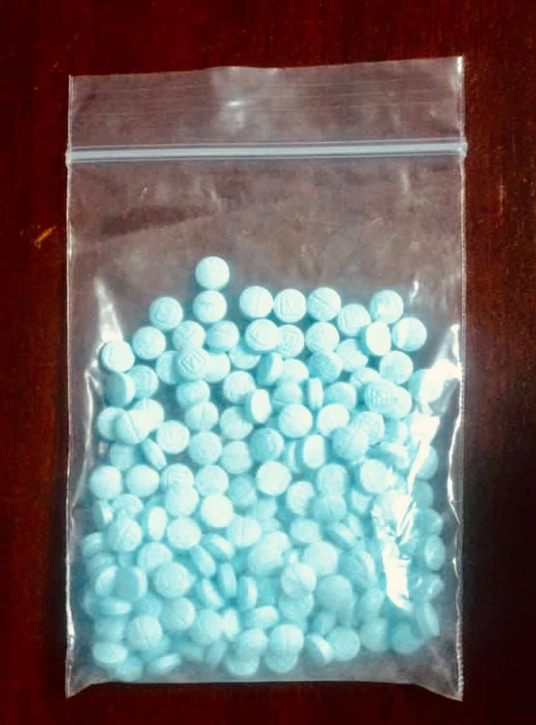 Detienen a hombre con 189 pastillas de fentanilo