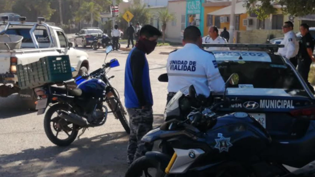 Es contra la ley retirar licencias de conducir
