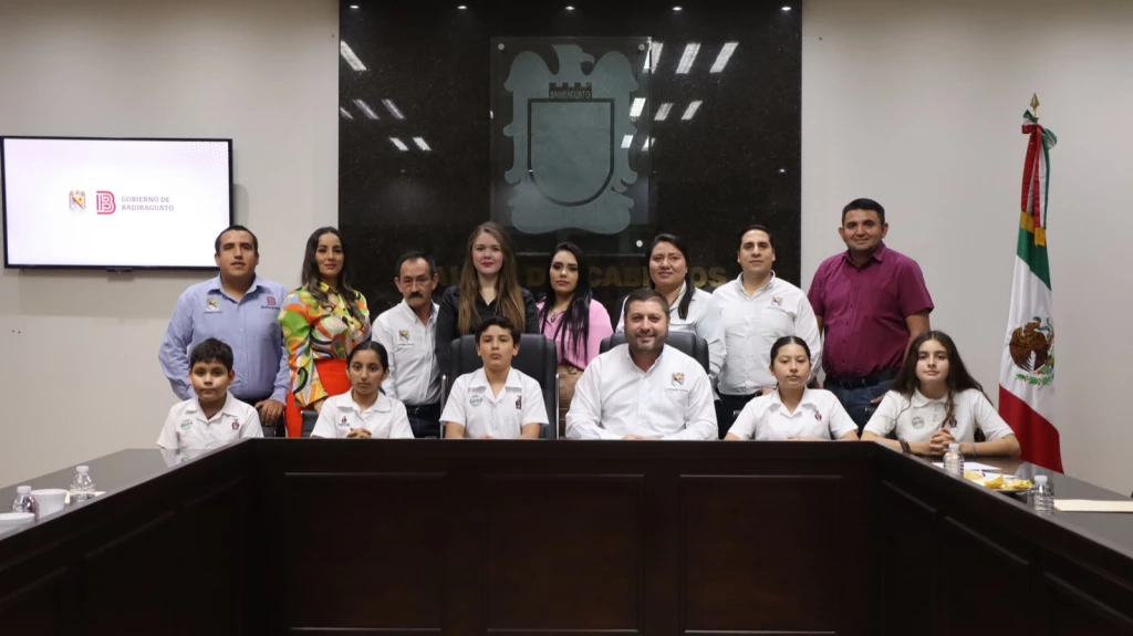 Cabildo Infantil de Badiraguato realiza su primera sesión con gran éxito