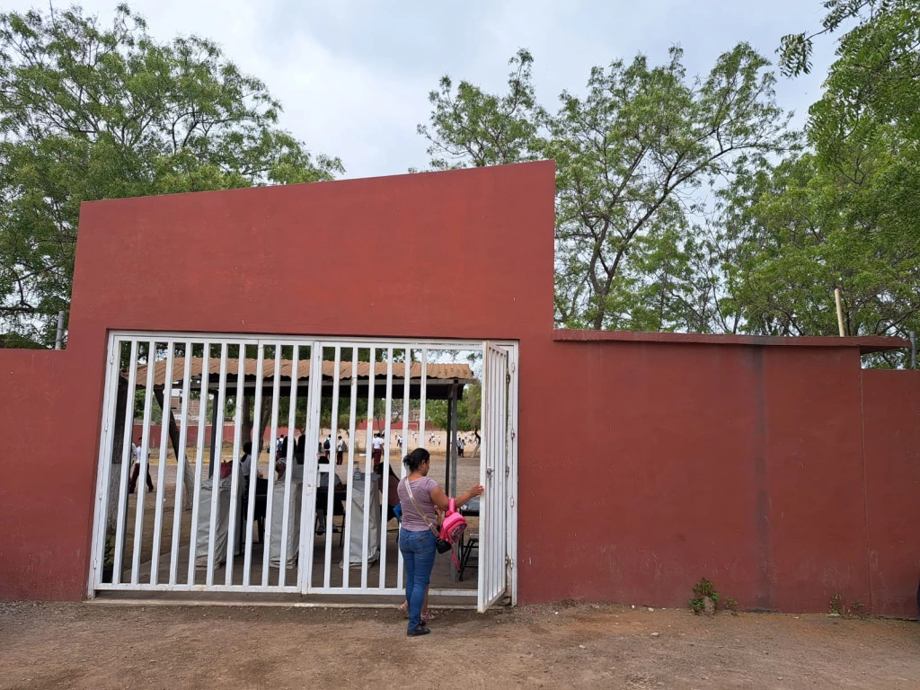 Maestros de Mazatlán satisfechos con ajuste al calendario escolar
