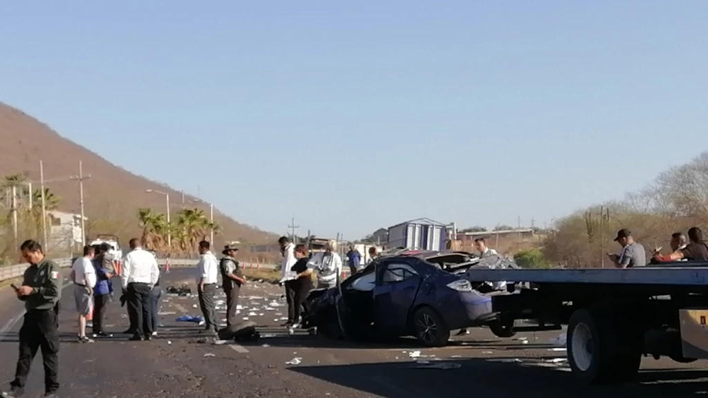 Muere aplastado por su propio vehículo