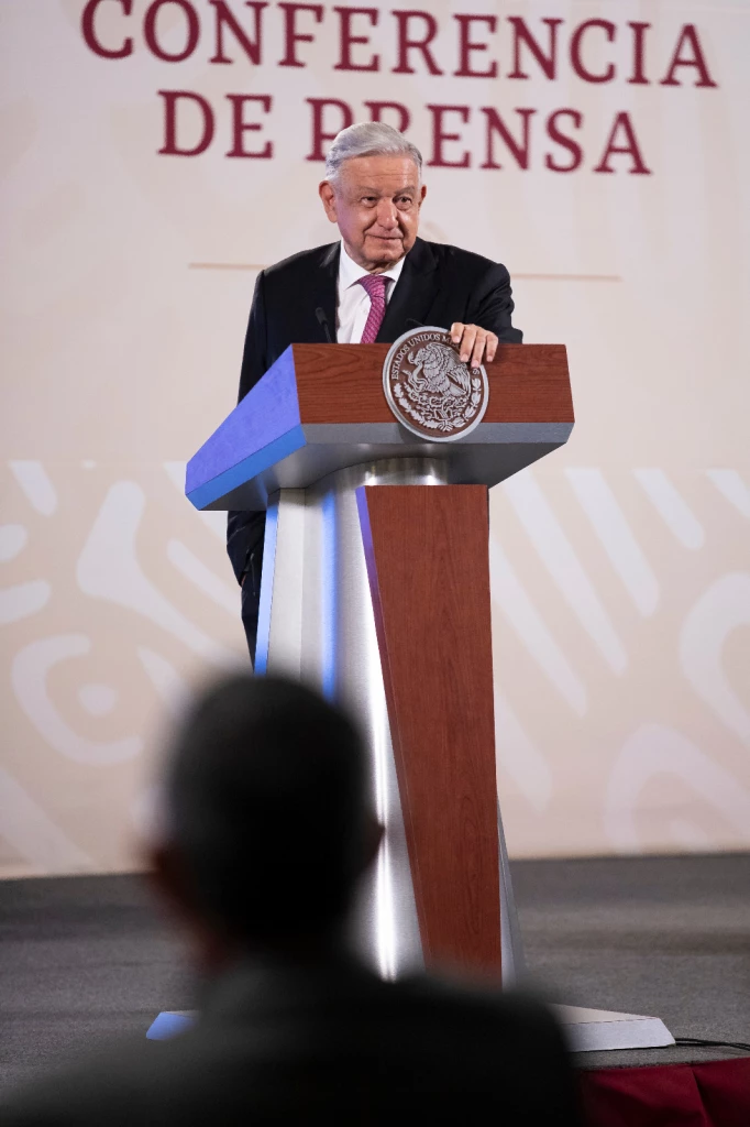 AMLO dará a conocer quien suplirá a las corcholatas de su gobierno