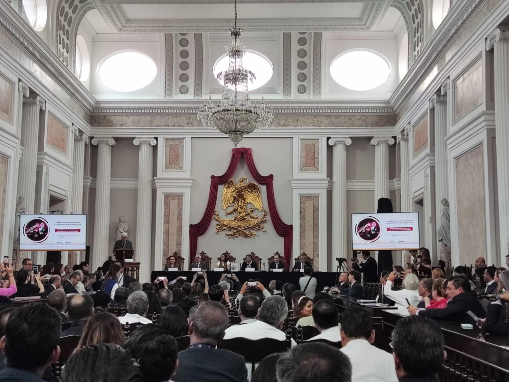 UAS participa en Cumbre de Educación Superior y la Industria de Alta Tecnología