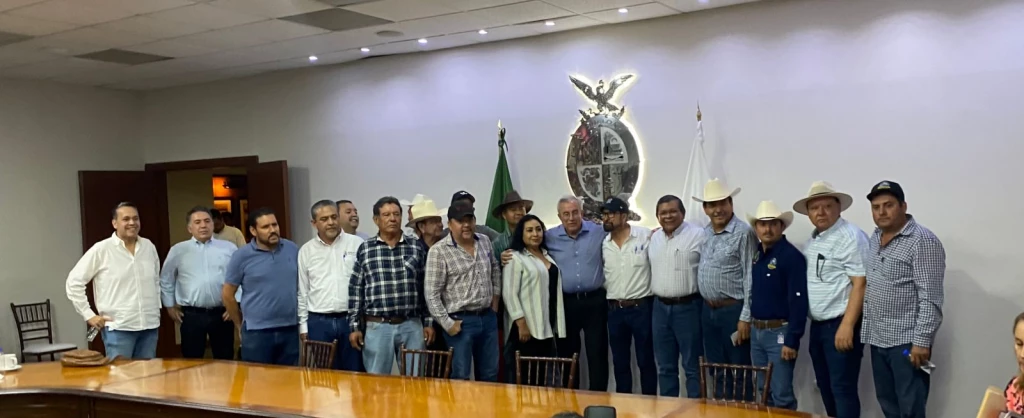 ¡Ya hay acuerdos! Rocha Moya y Productores Agrícolas se sientan a platicar