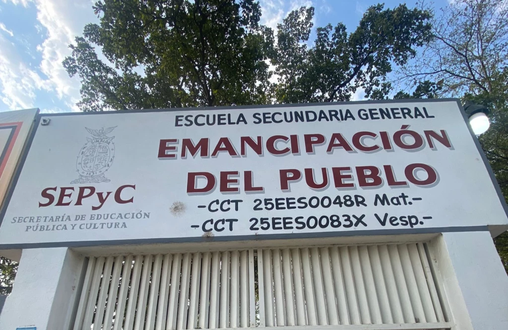 Por las altas temperaturas 9 alumnos presentaron malestar en una Secundaria de Culiacán