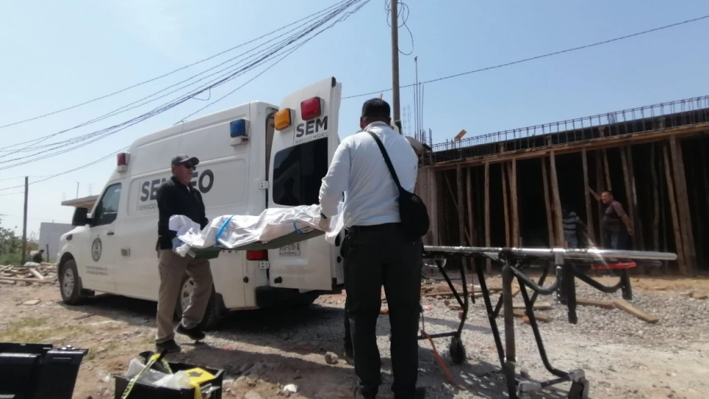 Localizan a hombre asesinado a balazos en la colonia Ampliación El Barrio