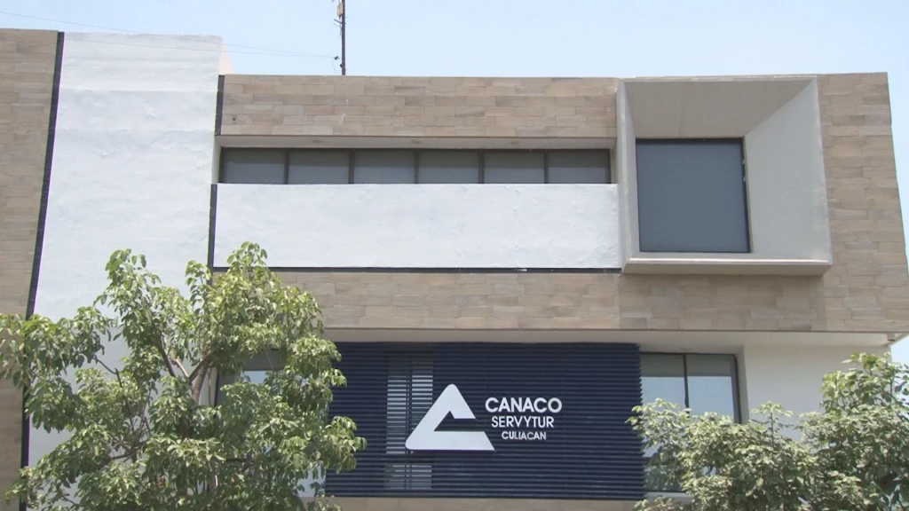 Roban oficinas de CANACO Culiacán