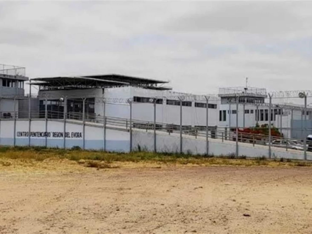 Encuentran sin vida a mujer al interior del centro penitenciario regional del Évora