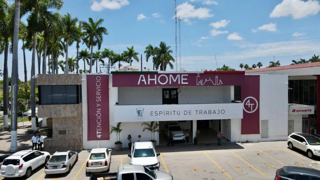 CFE ha cobrado 35 millones de más en tema de alumbrado público: Genaro García