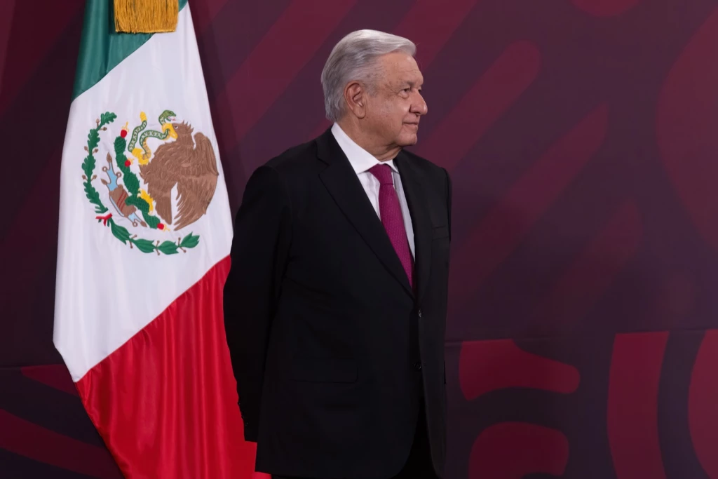 Llama AMLO a no dar un voto a DeSantis