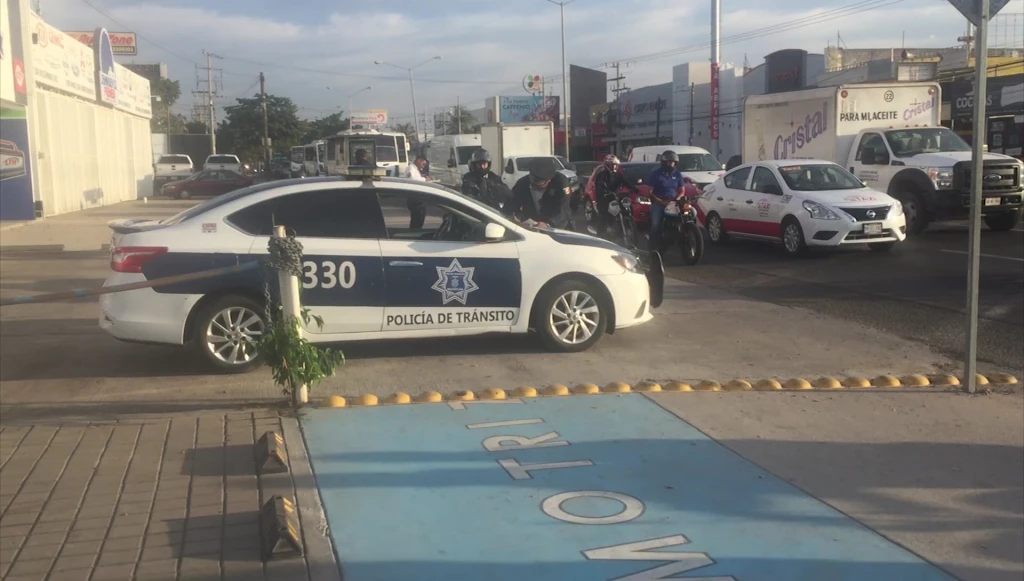 Ayuntamiento de Mazatlán contratará agentes viales para que reforzar tránsito durante las lluvias