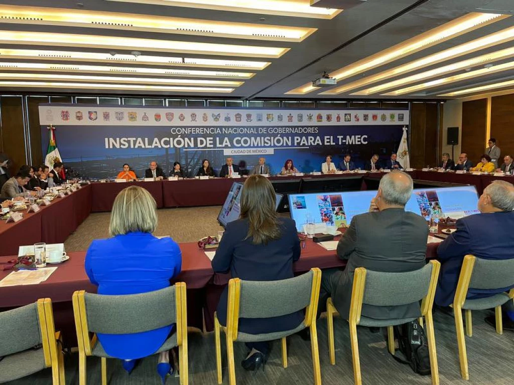 Gobierno de Sonora participa en la Confederación Nacional de Gobernadores