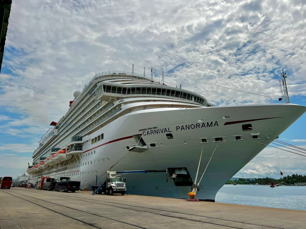 Se espera el arribo de 8 cruceros a Mazatlán en agosto