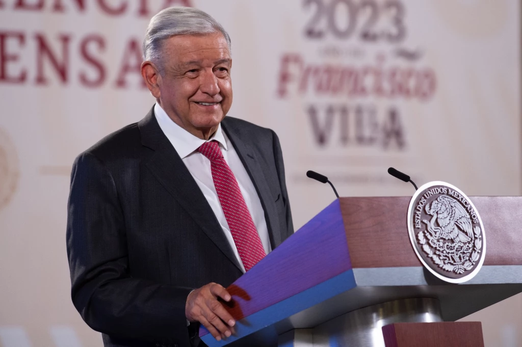 Libros de textos gratuitos serán revisados