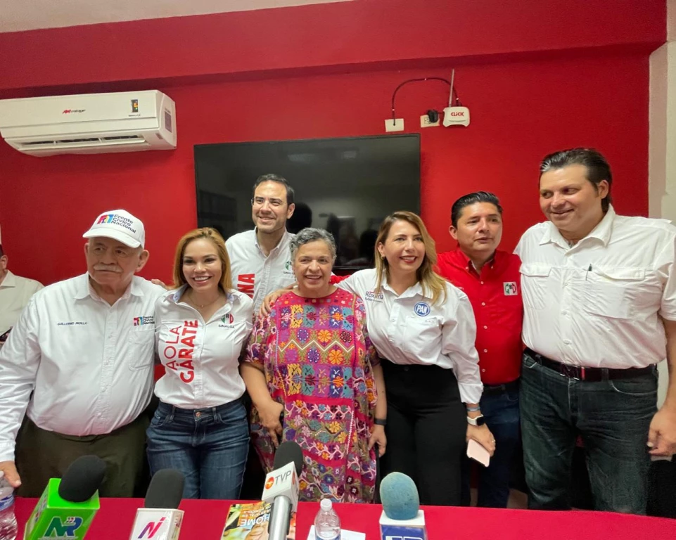Visita Ahome Beatriz Paredes aspirante a dirigir el frente amplio por Mexico
