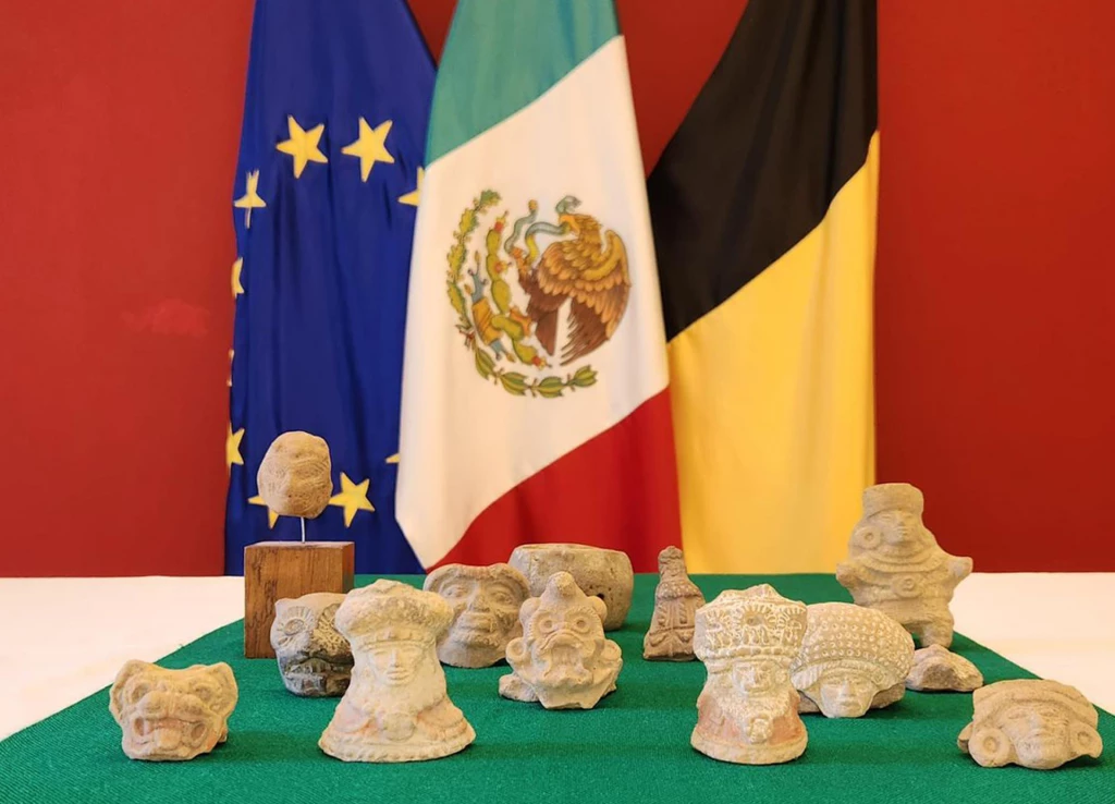 México recupera 20 piezas arqueológicas prehispánicas en Bélgica
