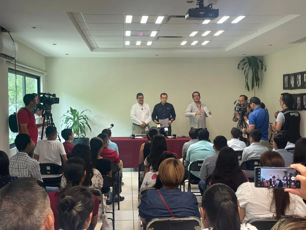 Patronato Pro Educación en Ahome mantiene los programas y beneficios para estudiantes destacados