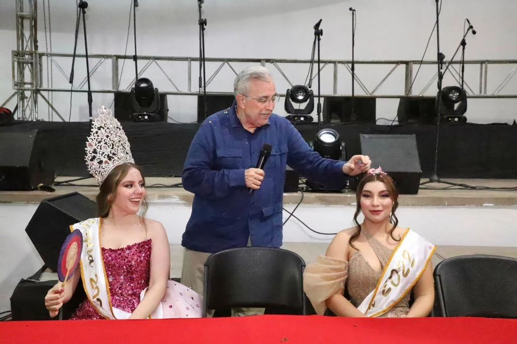 Los carnavales unen al pueblo y fomentan el turismo local: Rocha Moya a Badiraguatenses