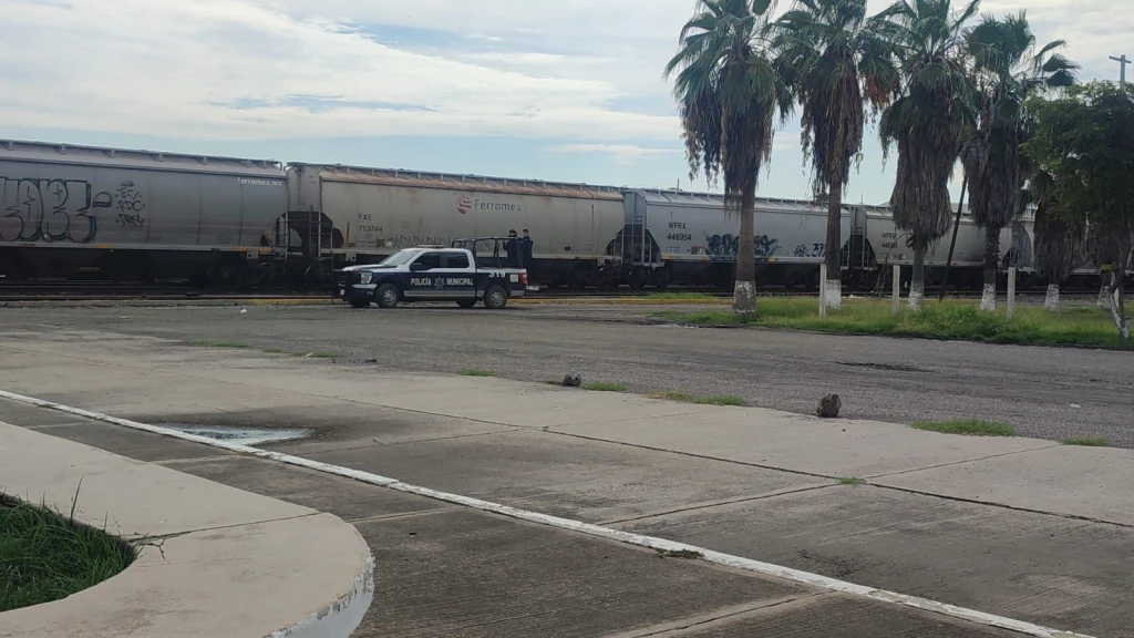 Hombre resulta con los dedos del pie amputado tras caer de tren en movimiento