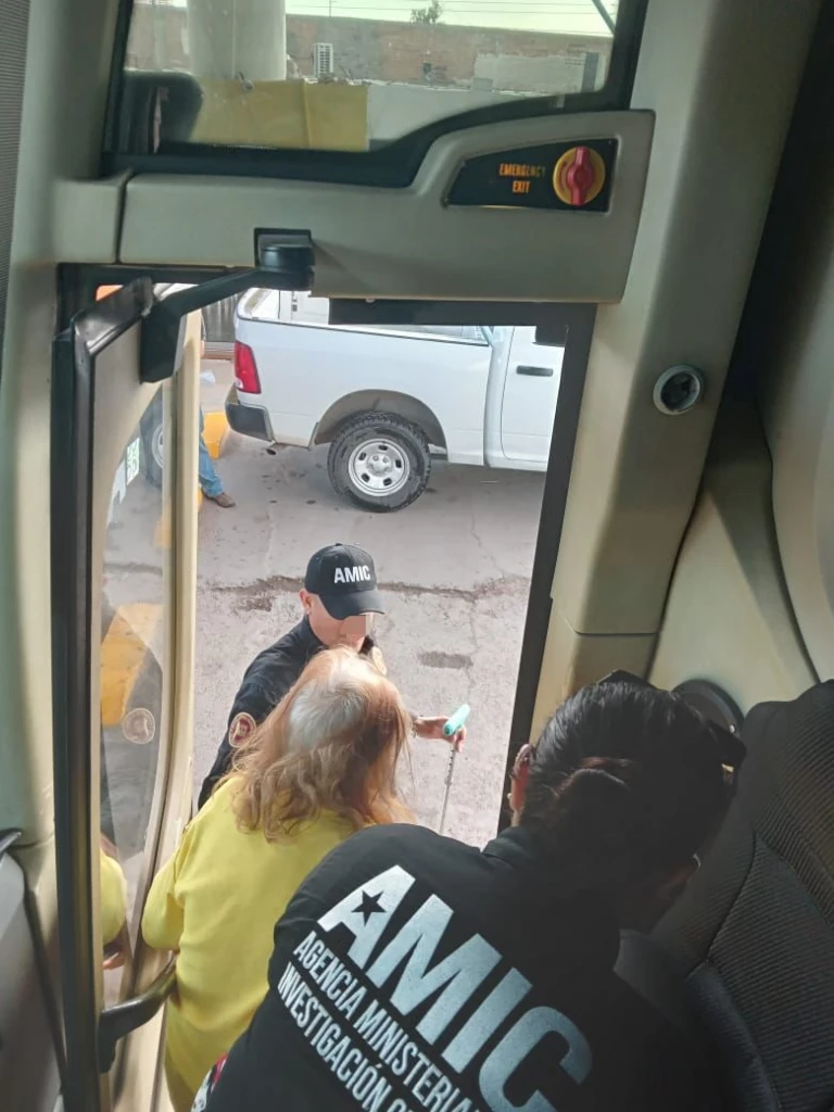 Agentes de la AMIC localizan en Caborca a mujer de 85 años reportada como desaparecida
