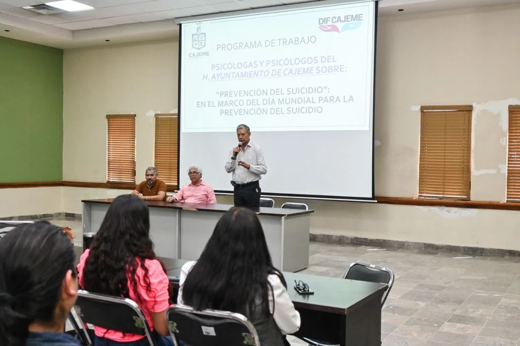 Realizan mesas de trabajo para la prevención del suicidio