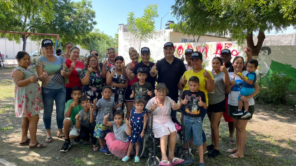Fundación Gente de Corazón entrega parque rehabilitado en Pradera Dorada 4