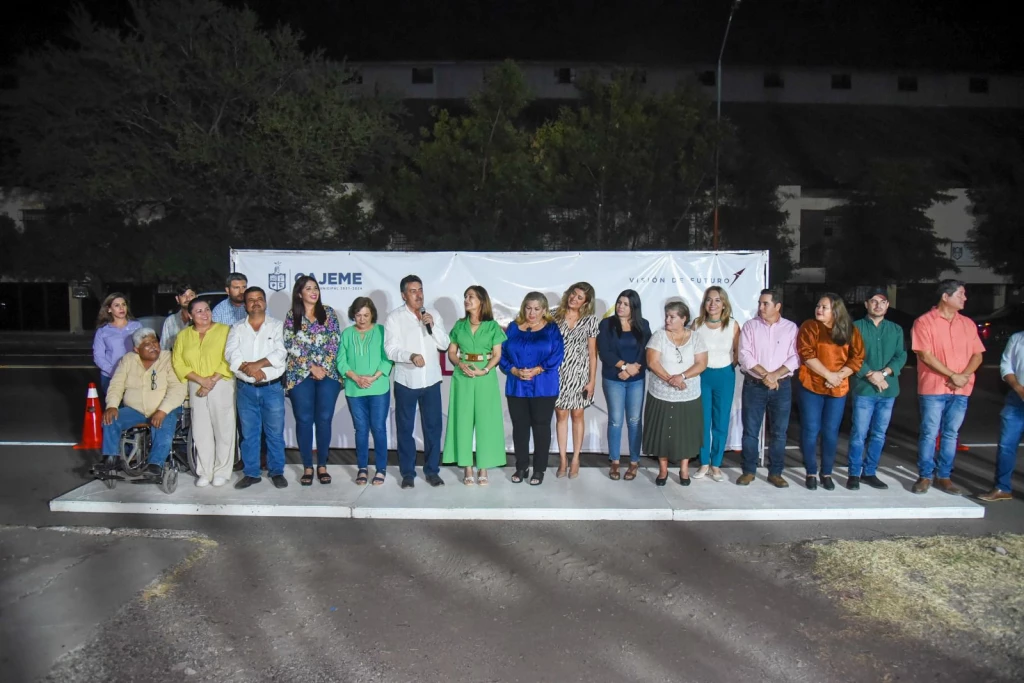 Se ilumina Cajeme: enciende alcalde lámparas de la avenida Miguel Alemán