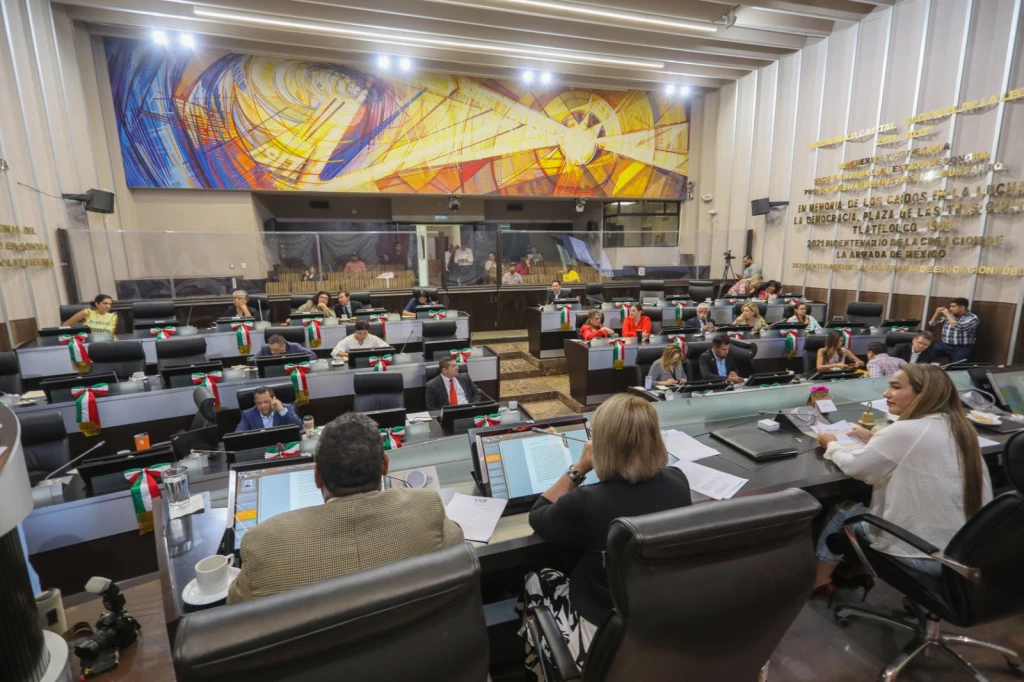Reconocerán con letras doradas al Heroico Colegio Militar y a Jacinto López en recinto legislativo