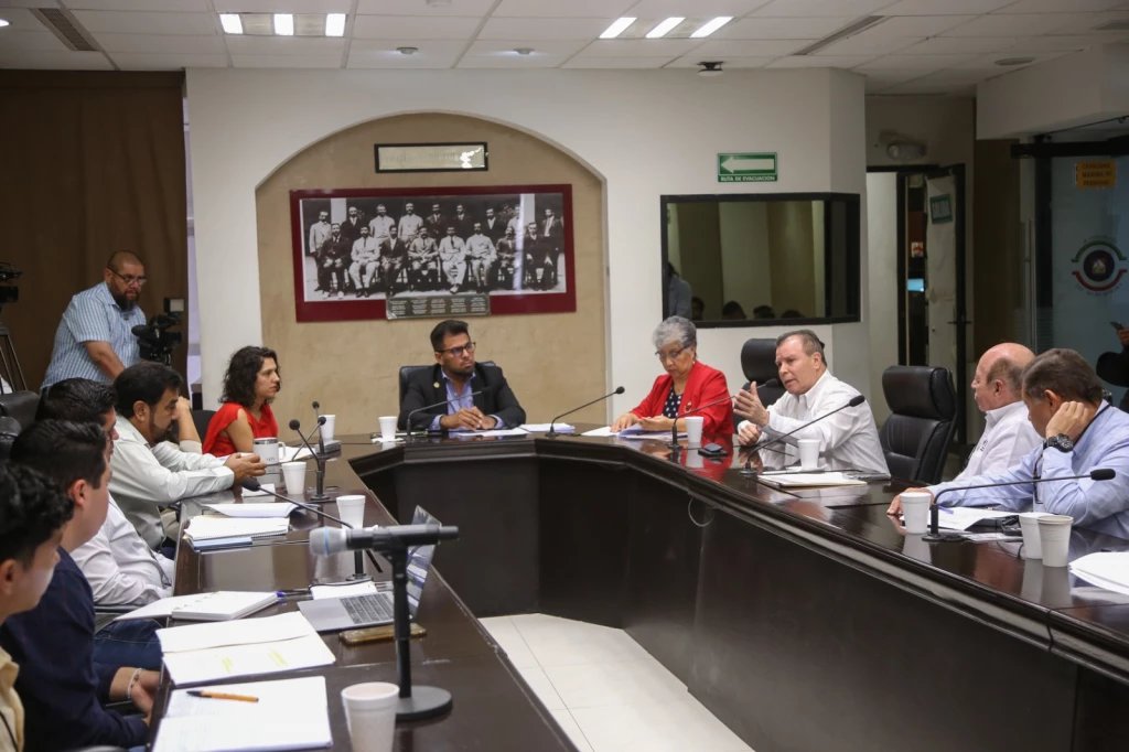 Congreso de Sonora continúa con Parlamento Abierto sobre Ley del Servicio Profesional de Carrera