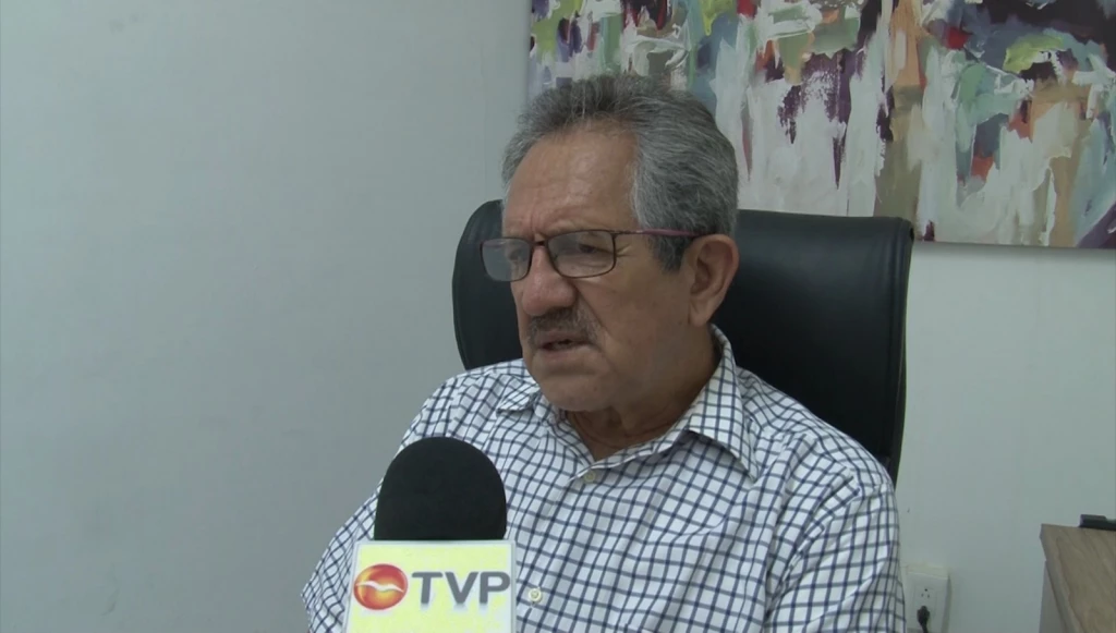Manuel Guerrero no descarta aspiración para alcaldía de Mazatlán