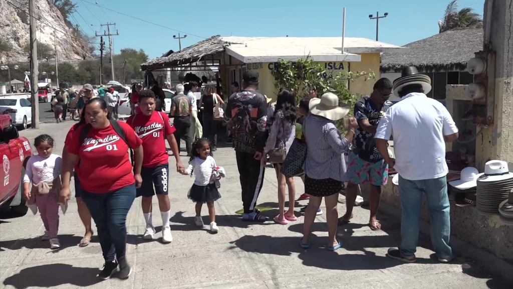 Turismo deportivo repunta ocupación hotelera en Mazatlán