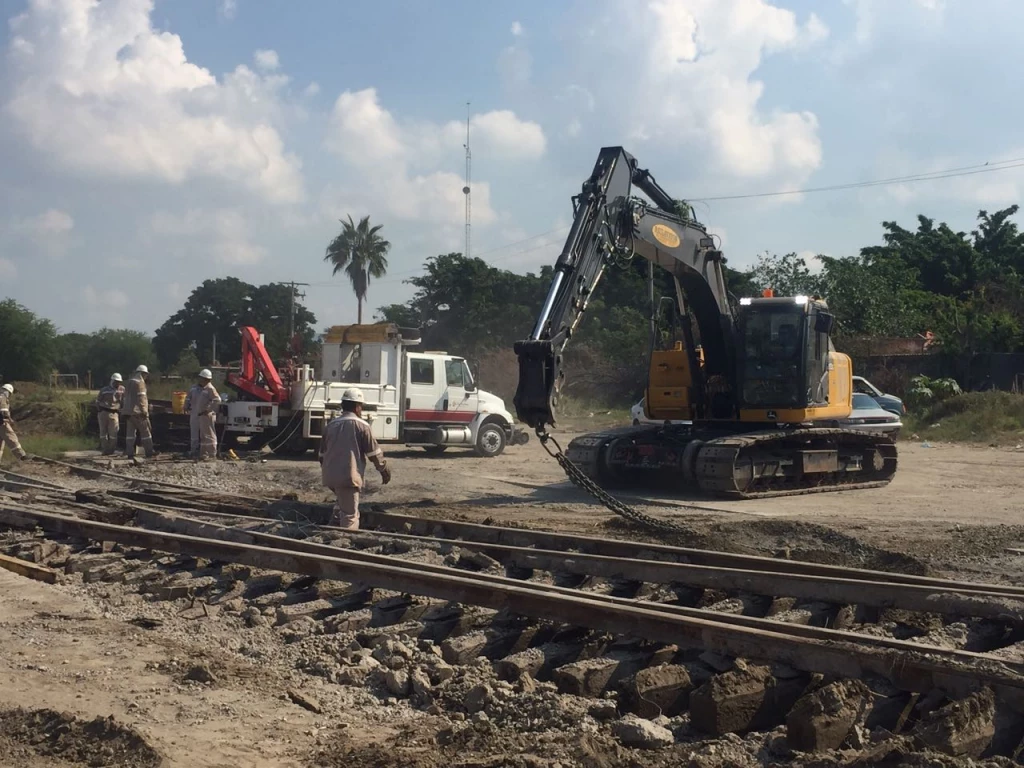 Se busca utilizar márgenes de vías férreas para hacer nuevas vialidades en Mazatlán