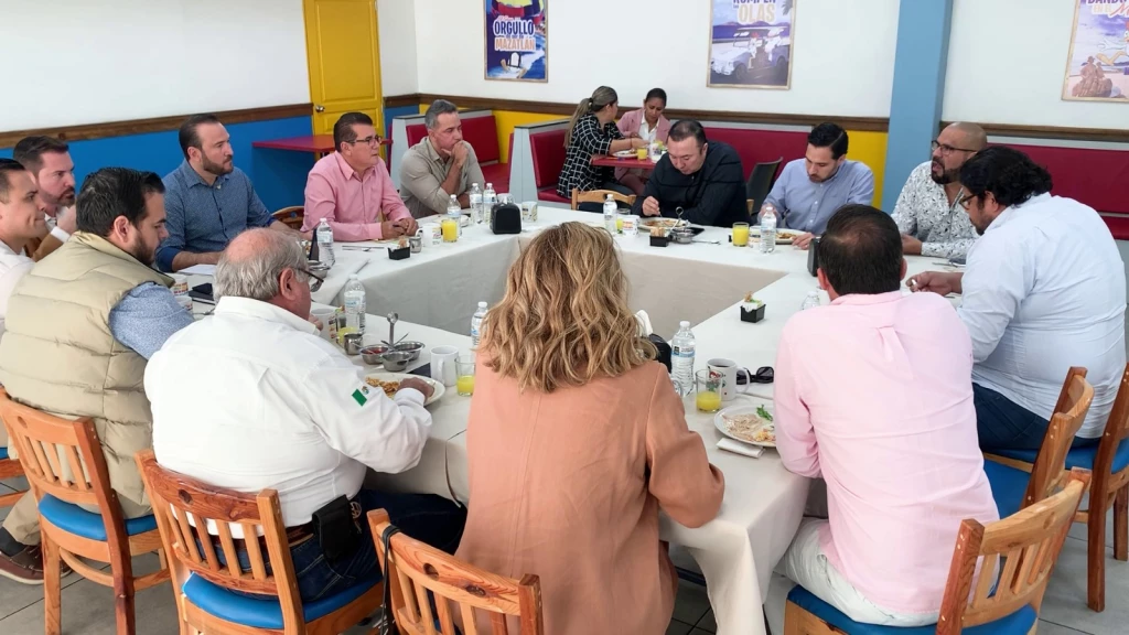 Se reúnen Cámaras y asociaciones de Mazatlán; buscan atender problemas