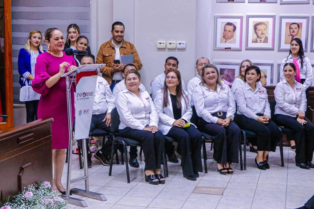 Presidenta de DIF Mazatlán entrega informe anual de actividades